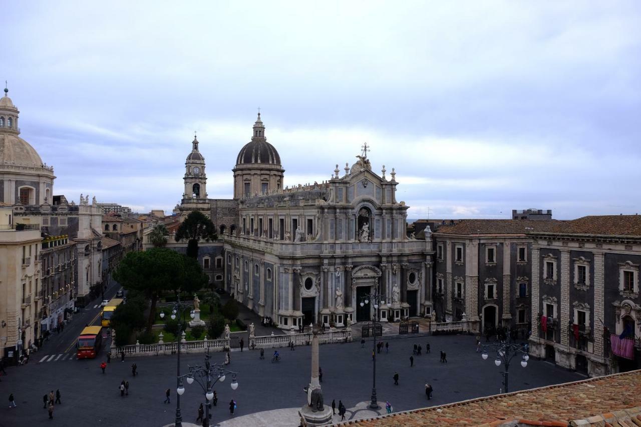 Dream House Duomo Catania Apartment Bagian luar foto