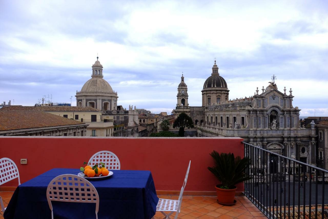 Dream House Duomo Catania Apartment Bagian luar foto